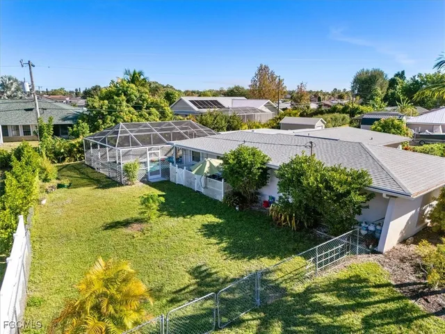 $374,900 | 1514 Canal Street, Lehigh Acres, FL 33936