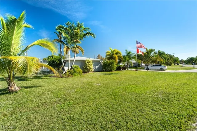 $374,900 | 1514 Canal Street, Lehigh Acres, FL 33936