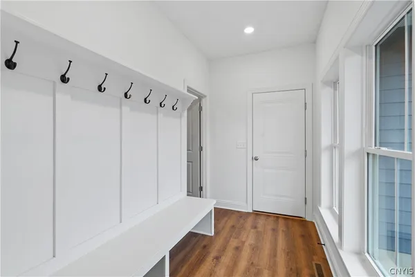 $456,900 | 105 Terwillager Lane, Manlius, NY 13116