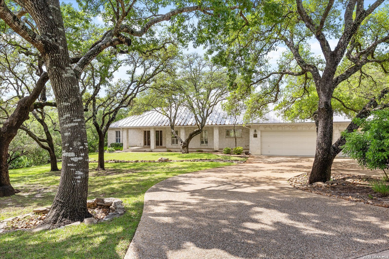 7615 Sweetwind Circle Fair Oaks Ranch, TX 78015 - Photo 44 of 45