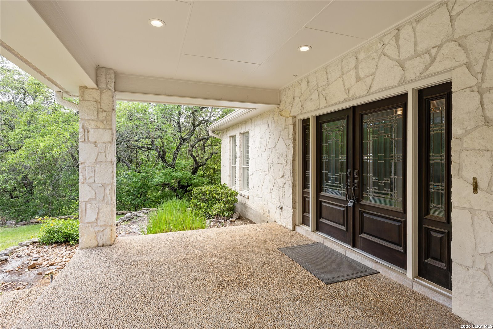 7615 Sweetwind Circle Fair Oaks Ranch, TX 78015 - Photo 6 of 45