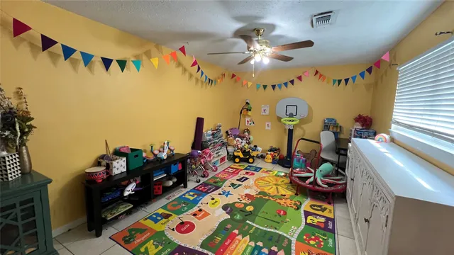 $225,000 | 1808 Dolphin Drive, Seabrook, TX 77586