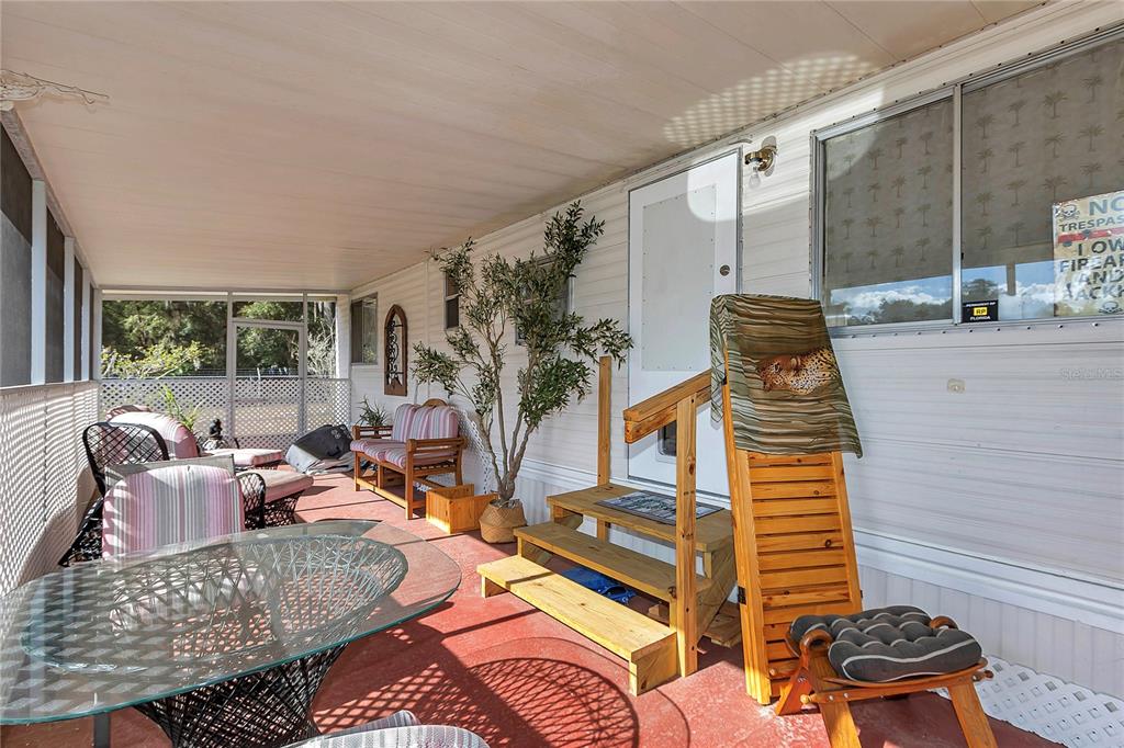 3003 Northeast 165th Lane Citra, FL 32113 - Photo 7 of 40 a living room with furniture