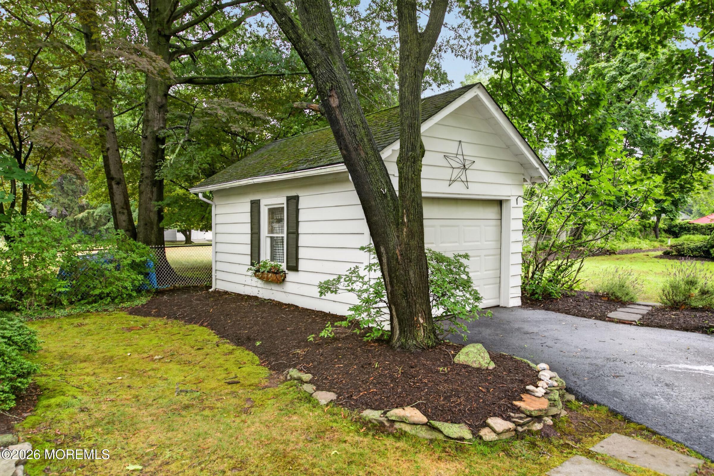 106 Rumson Road Little Silver, NJ 07739 - Photo 7 of 59 Garage