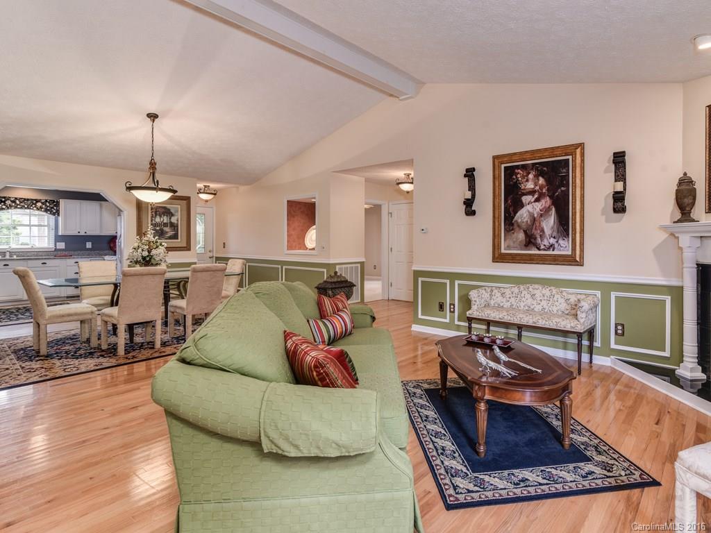 641 High Quarry Road, Unit 641 Hendersonville, NC 28791 - Photo 8 of 24 Gallery Image 8