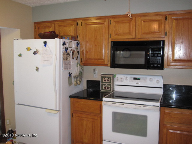 2003 Seminole Road Atlantic Beach, FL 32233 - Photo 8 of 17 Kitchen