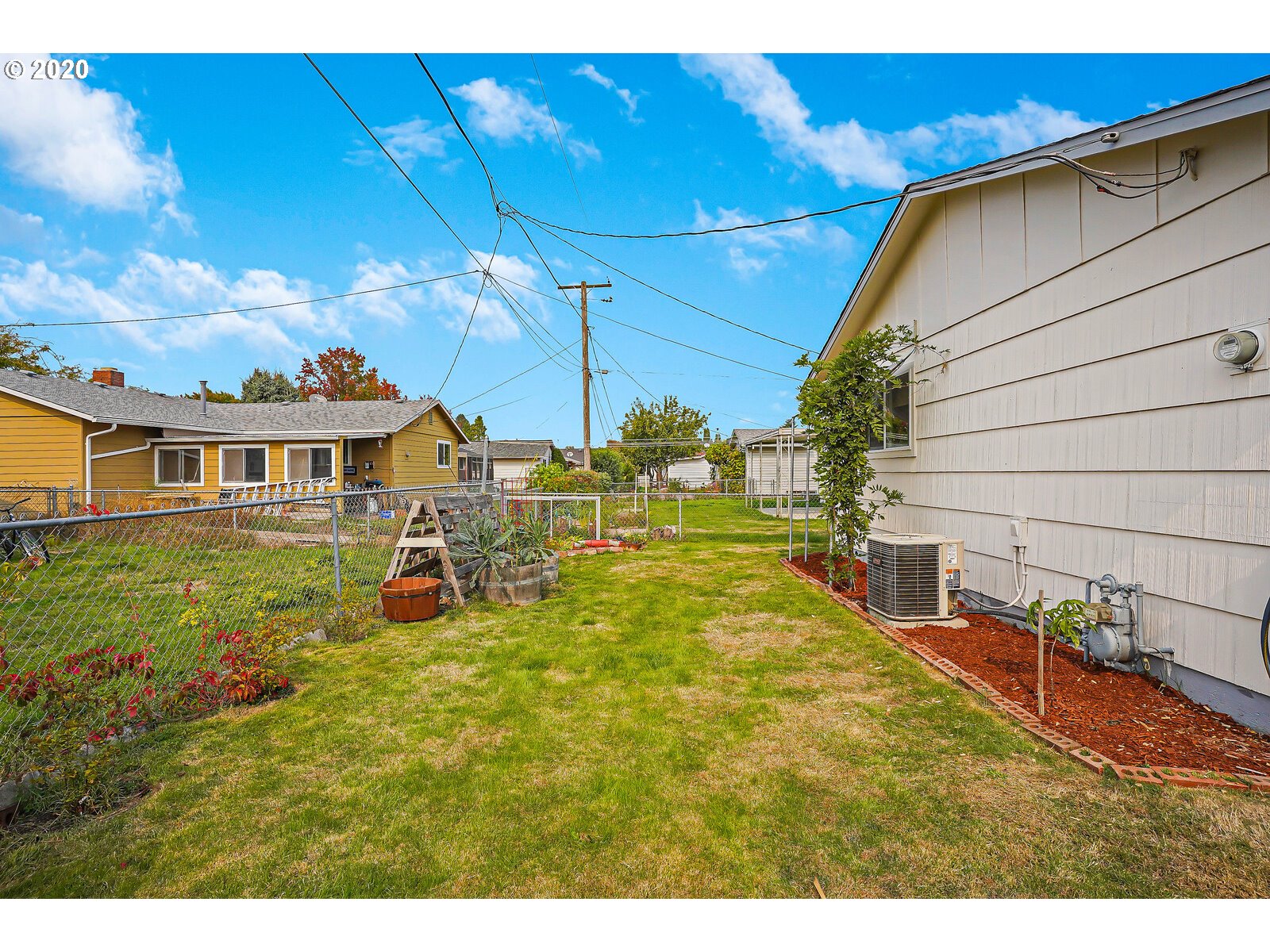 1127 Stanfield Road Woodburn, OR 97071 - Photo 25 of 32 Gallery Image 25
