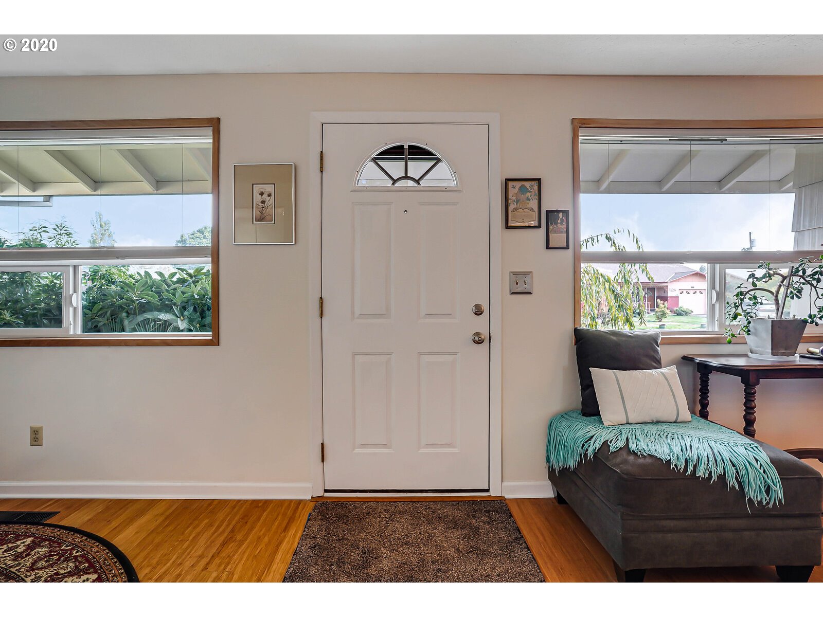 1127 Stanfield Road Woodburn, OR 97071 - Photo 5 of 32 Gallery Image 5