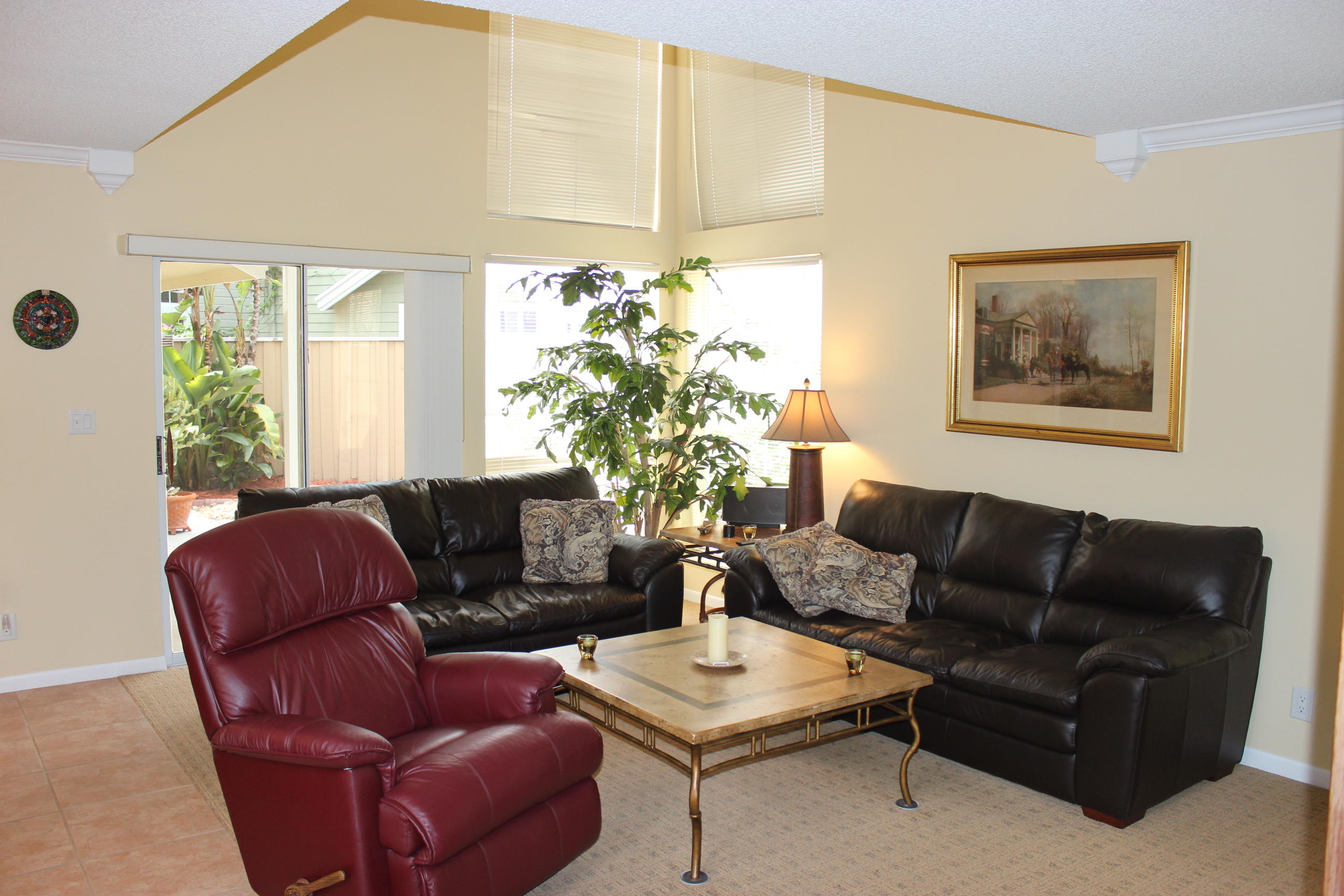 5088 Pointe Alexis Boca Raton, FL 33431 - Photo 5 of 27 LIVING ROOM