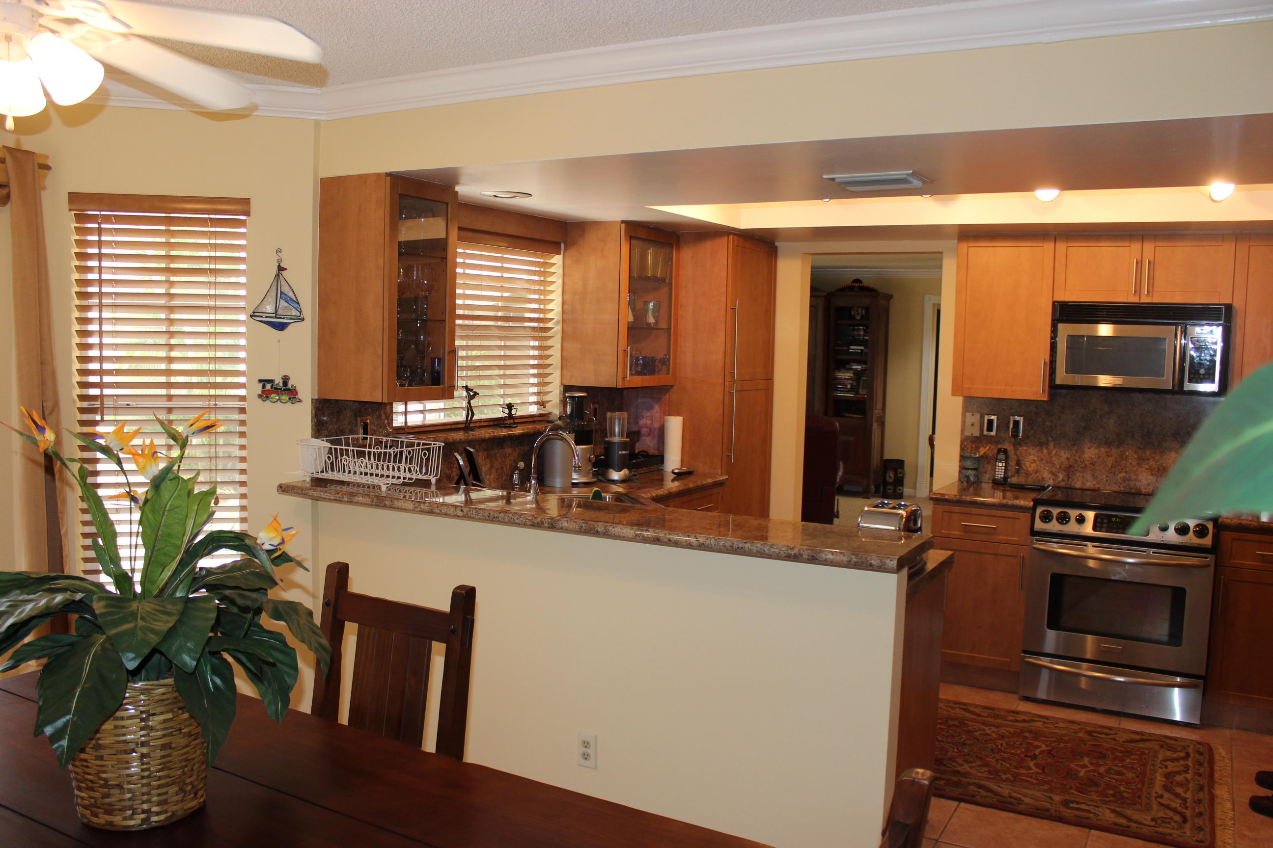 5088 Pointe Alexis Boca Raton, FL 33431 - Photo 6 of 27 KITCHEN