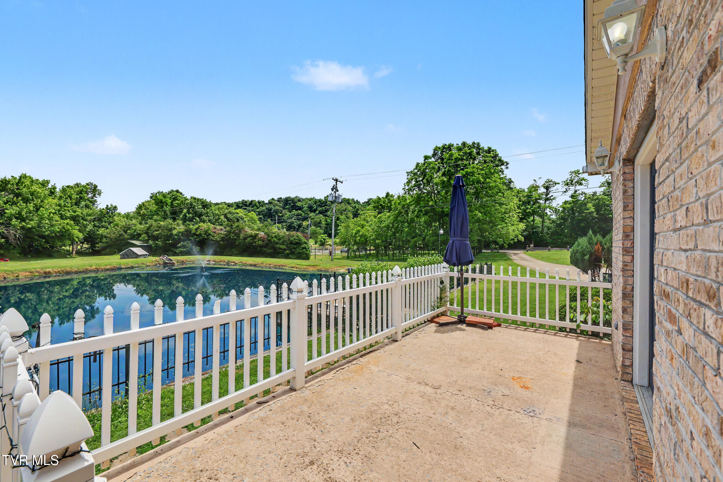 1435 Holly Creek Road Greeneville, TN 37745 - Photo 63 of 71 8_img_0240