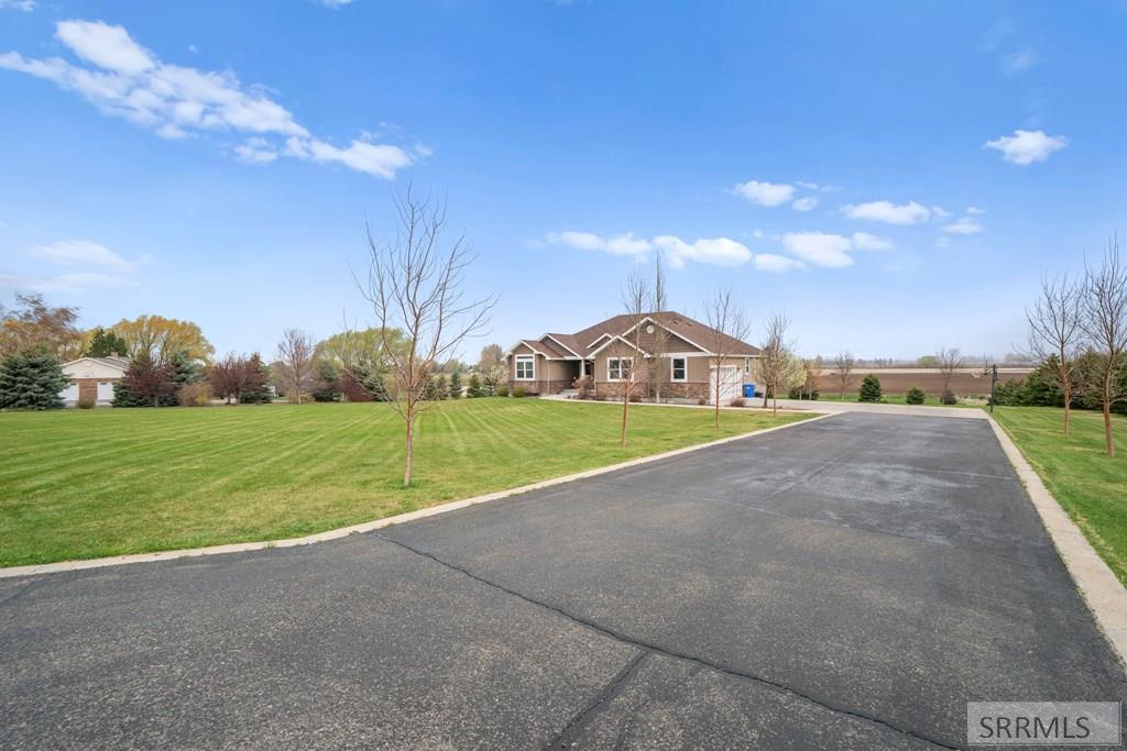 1447 Barney Dairy Road Rexburg, ID 83440 - Photo 4 of 37