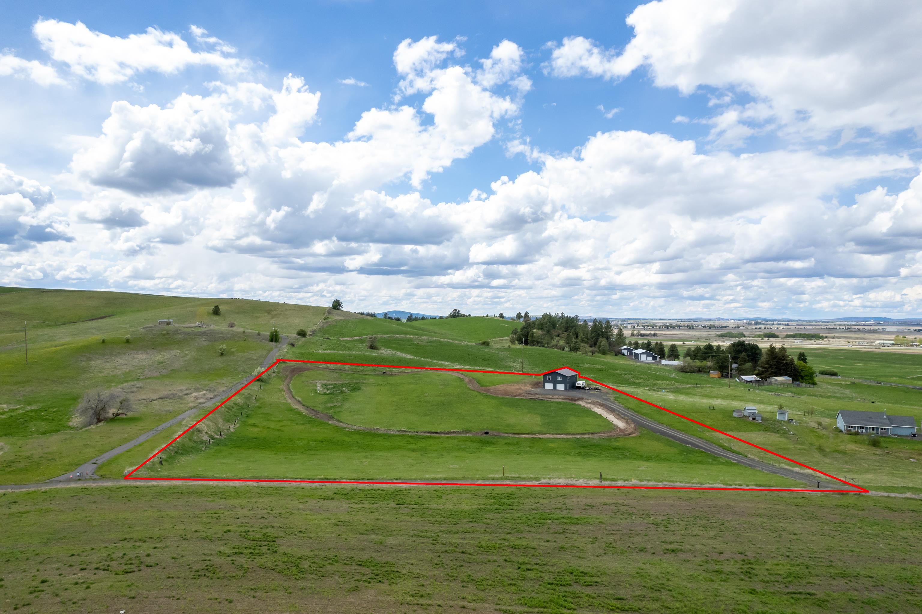 8808 South Hayford Road Cheney, WA 99004 - Photo 4 of 38