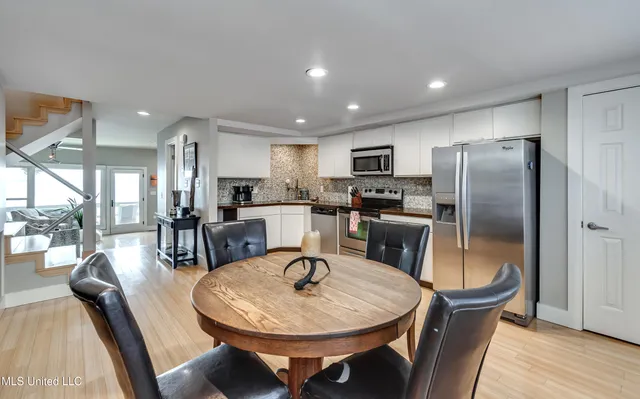 $395,000 | 62 Breakers Lane, Ridgeland, MS 39157