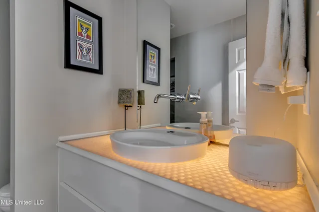 $395,000 | 62 Breakers Lane, Ridgeland, MS 39157