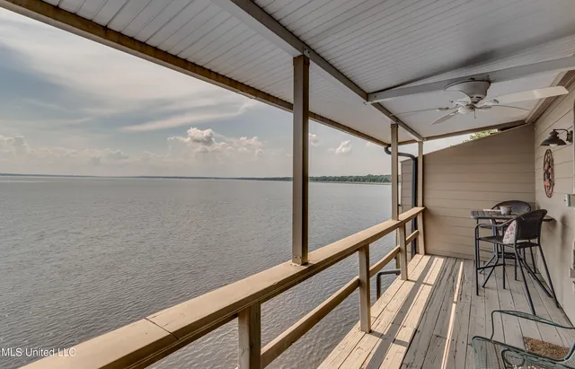 $395,000 | 62 Breakers Lane, Ridgeland, MS 39157