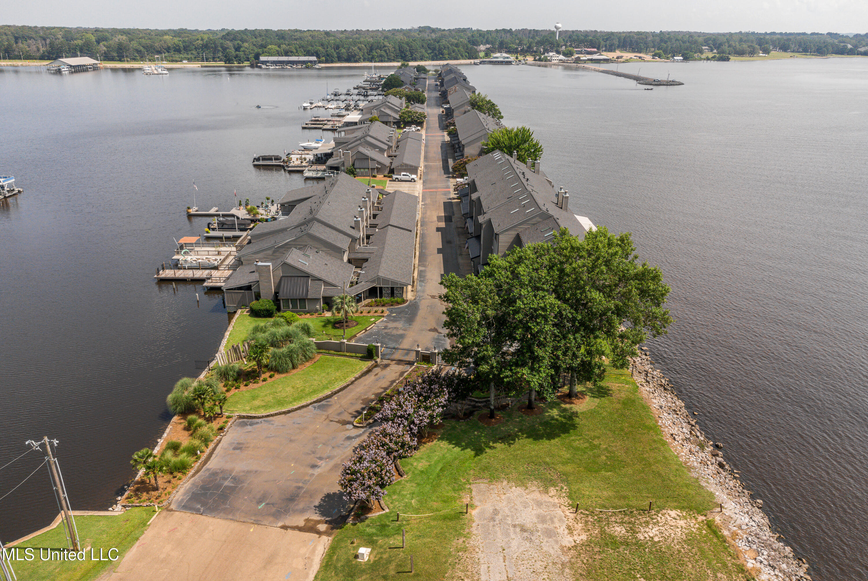 62 Breakers Lane Ridgeland, MS 39157 - Photo 56 of 59 62 The Breakers Drone-11