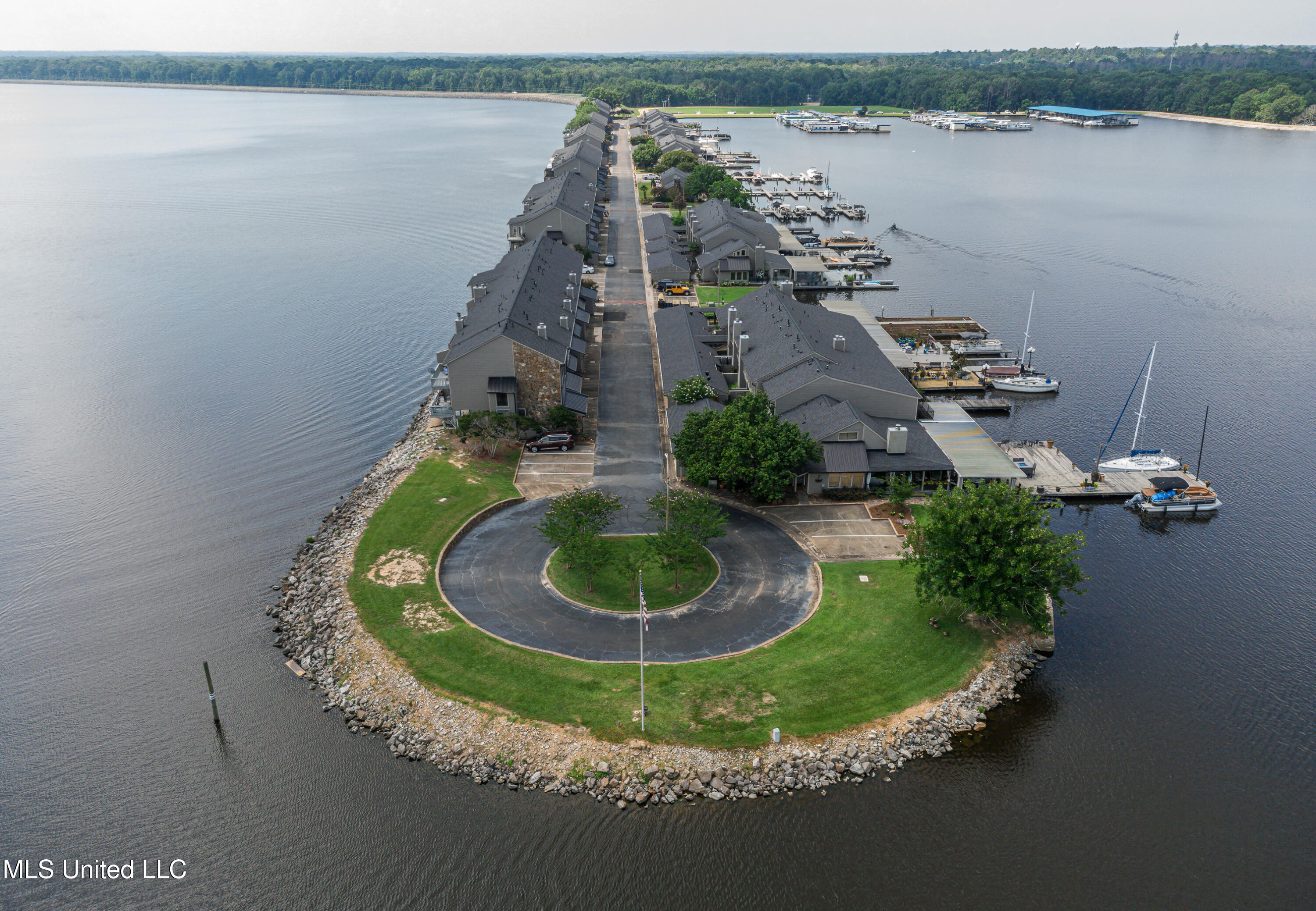 62 Breakers Lane Ridgeland, MS 39157 - Photo 57 of 59 62 The Breakers Drone-10