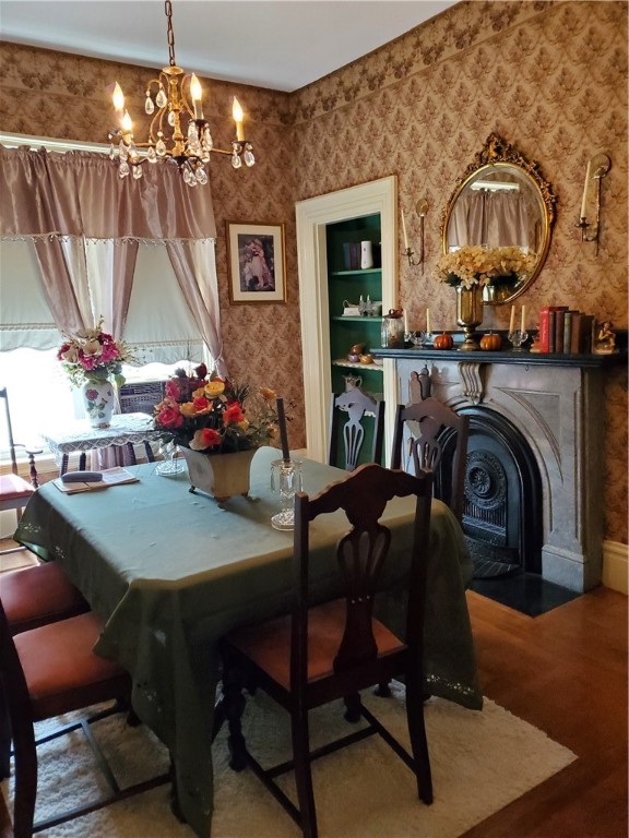 563 Prospect Street Woonsocket, RI 02895 - Photo 14 of 40 First Floor Dining