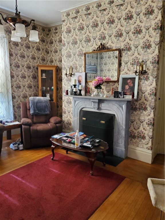 563 Prospect Street Woonsocket, RI 02895 - Photo 15 of 40 First Floor Living