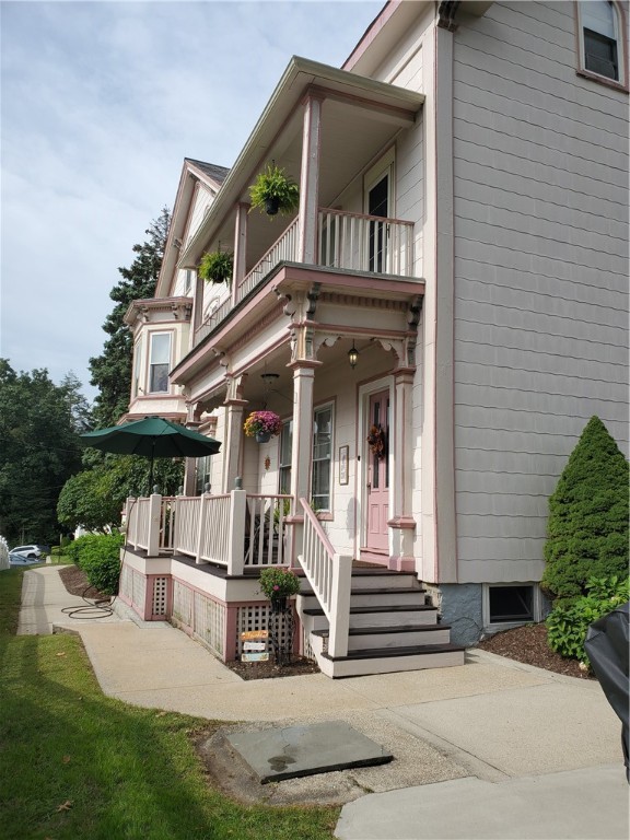 563 Prospect Street Woonsocket, RI 02895 - Photo 5 of 40 Gallery Image 5