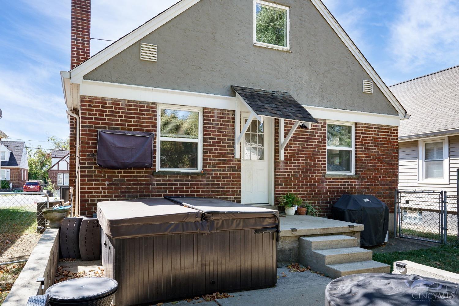 6936 Roe Street Cincinnati, OH 45227 - Photo 32 of 35 Gallery Image 32