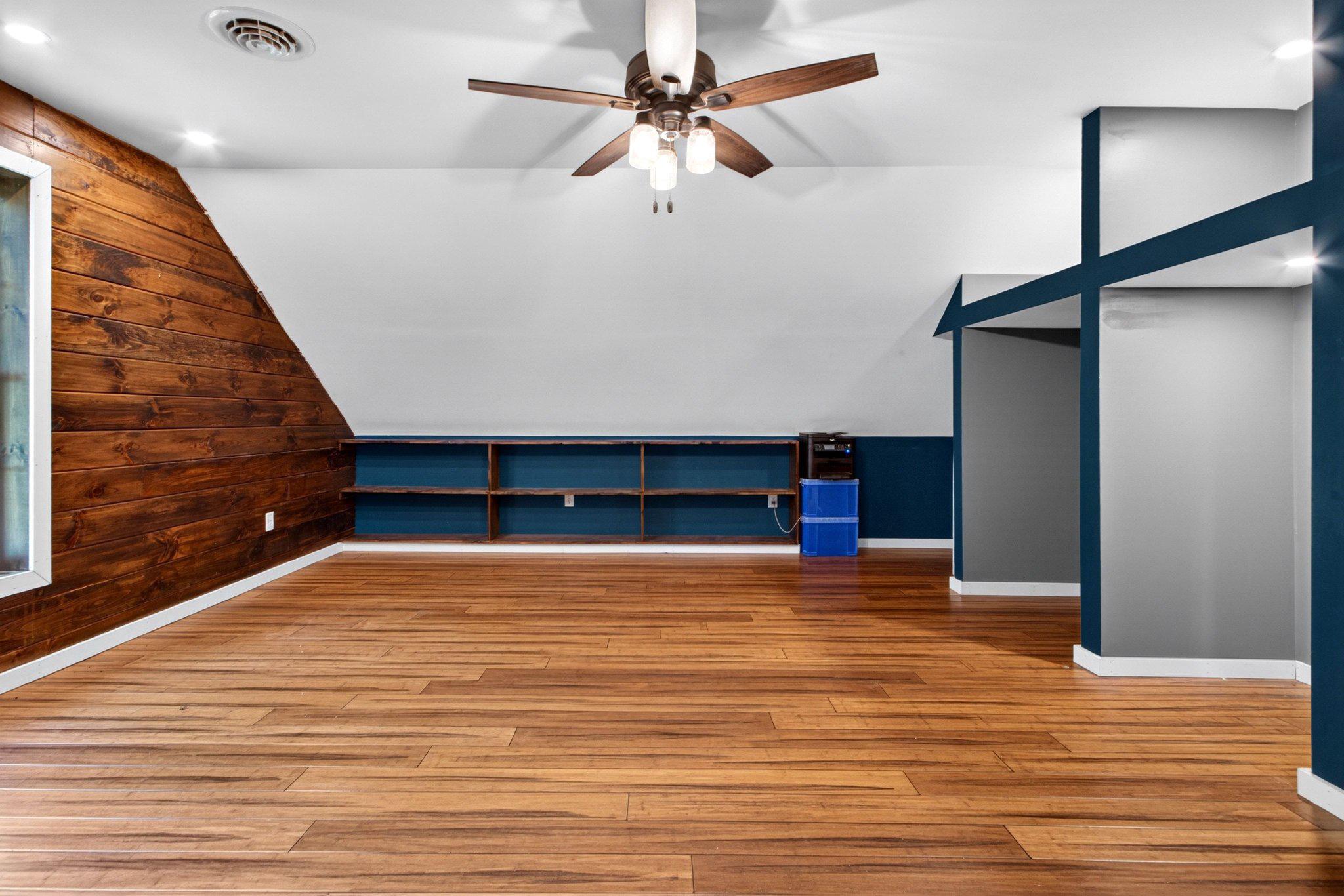 10878 Memory Road Harrington, DE 19952 - Photo 51 of 94 Spacious loft with rustic charm.