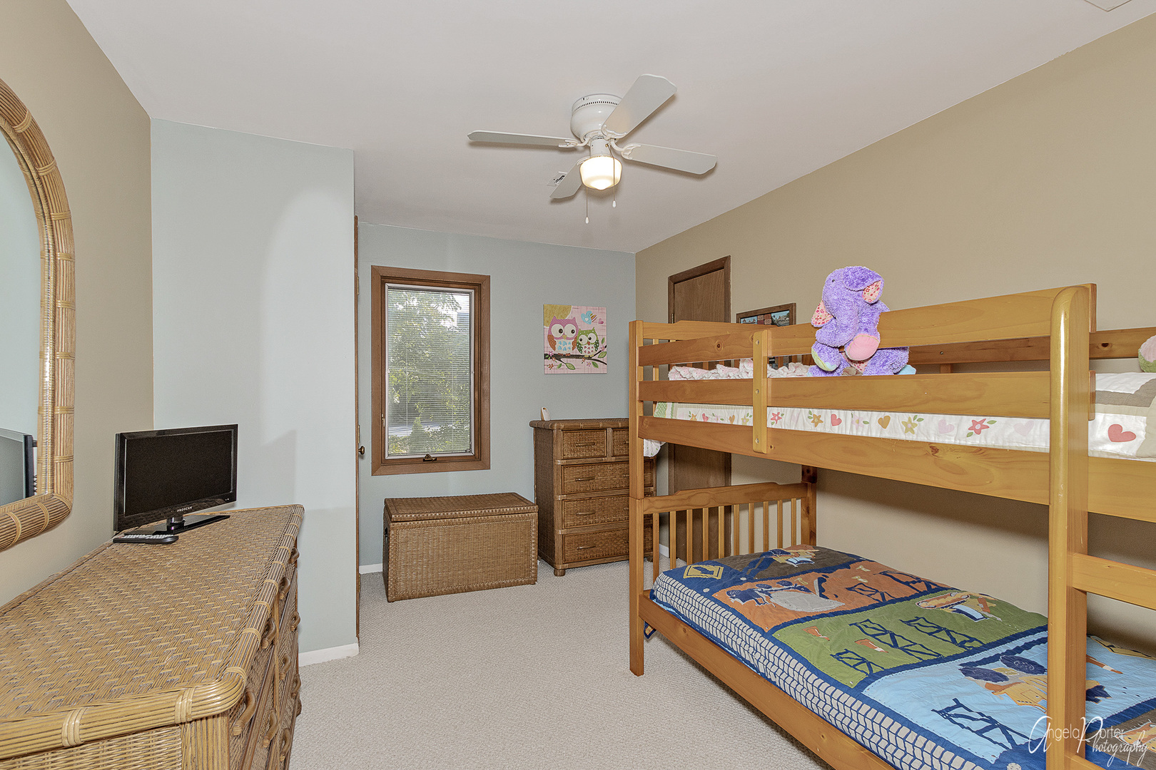 520 Bald Knob Road Johnsburg, IL 60051 - Photo 32 of 53 a bedroom with furniture and flat screen tv