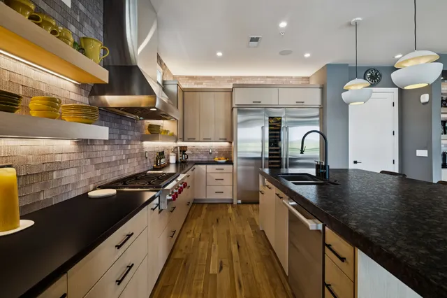 $2,250,000 | 1024 Club View Drive, Unit C302, Gallatin, TN 37066