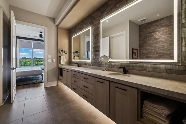 $2,250,000 | 1024 Club View Drive, Unit C302, Gallatin, TN 37066