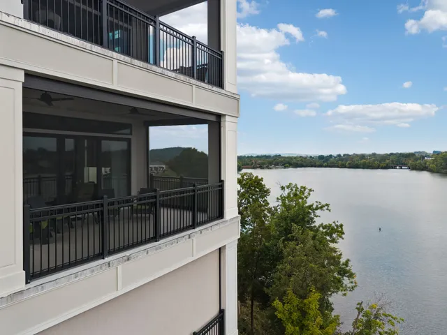 $2,250,000 | 1024 Club View Drive, Unit C302, Gallatin, TN 37066