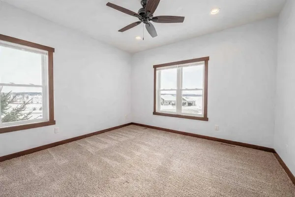 $2,000,000 | 7598 Driftless Rdg Way, Verona, WI 53593