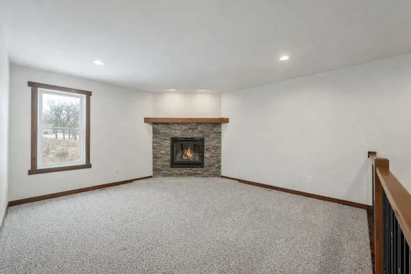 $2,000,000 | 7598 Driftless Rdg Way, Verona, WI 53593