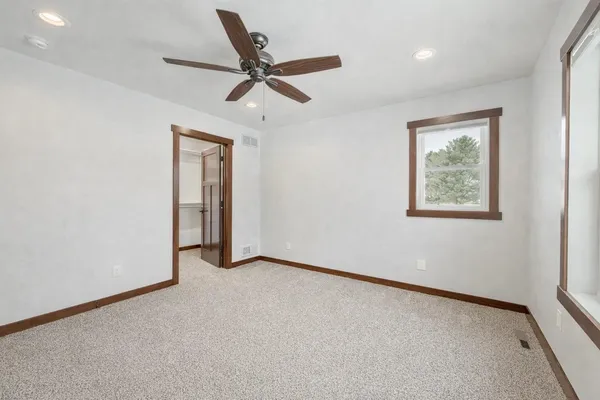 $2,000,000 | 7598 Driftless Rdg Way, Verona, WI 53593