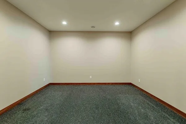 $2,000,000 | 7598 Driftless Rdg Way, Verona, WI 53593