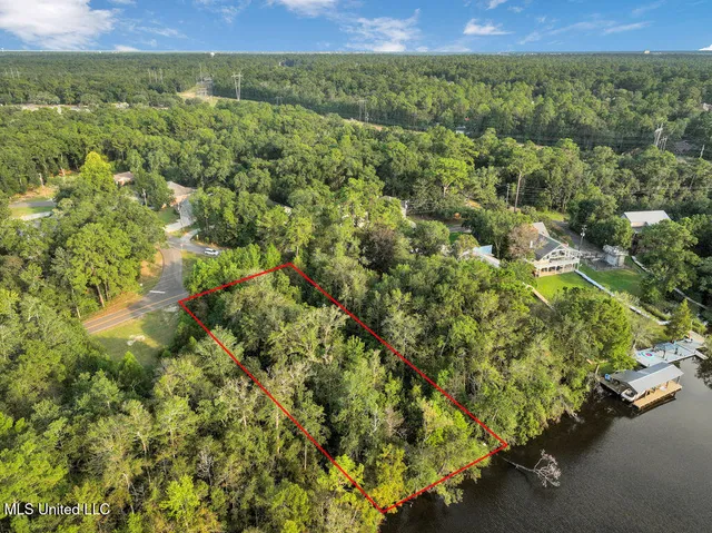 $59,500 | Bayou Drive, Diamondhead, MS 39525