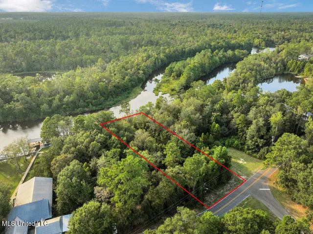 $59,500 | Bayou Drive, Diamondhead, MS 39525