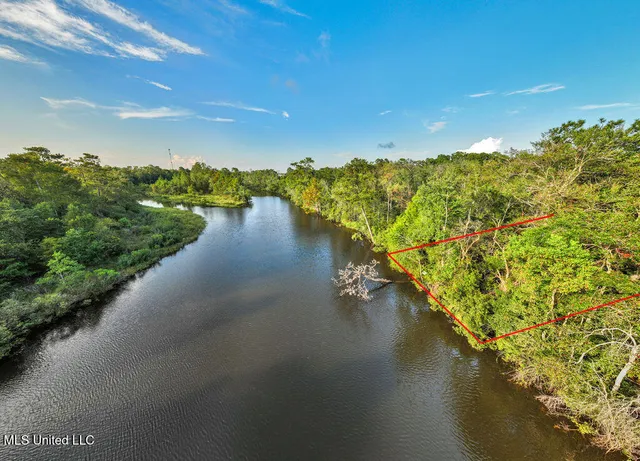 $59,500 | Bayou Drive, Diamondhead, MS 39525