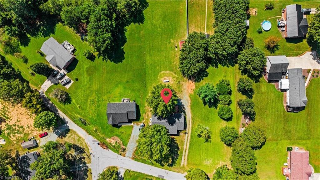 522 East Raleigh Avenue Liberty, NC 27298 - Photo 33 of 36 Gallery Image 33