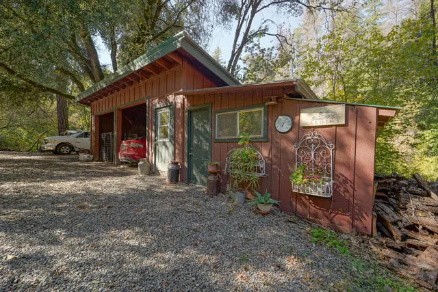 a view of a backyard of a house