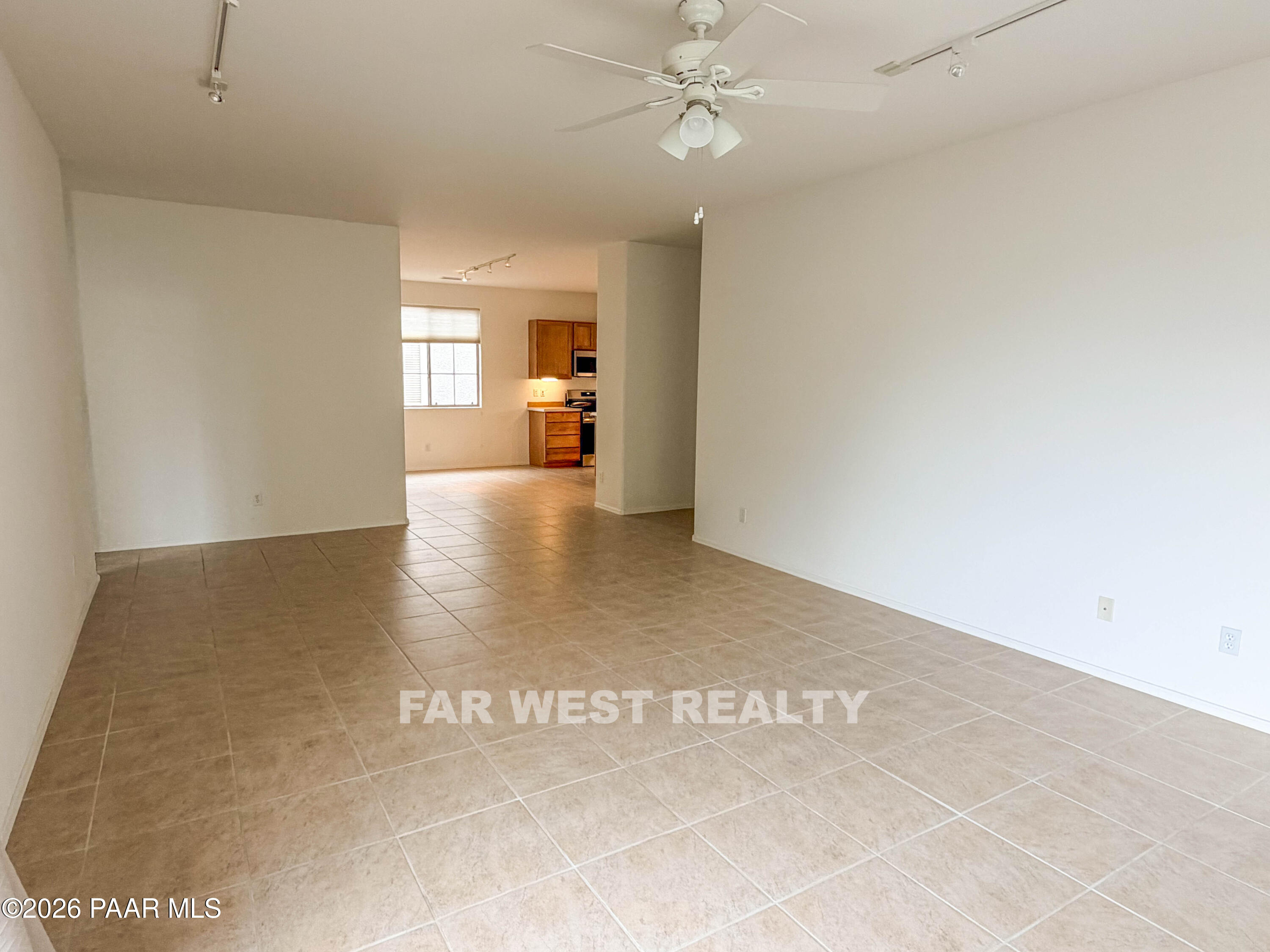 7106 Lynx Wagon Road Prescott Valley, AZ 86314 - Photo 13 of 15 Living Room View 4-watermarked