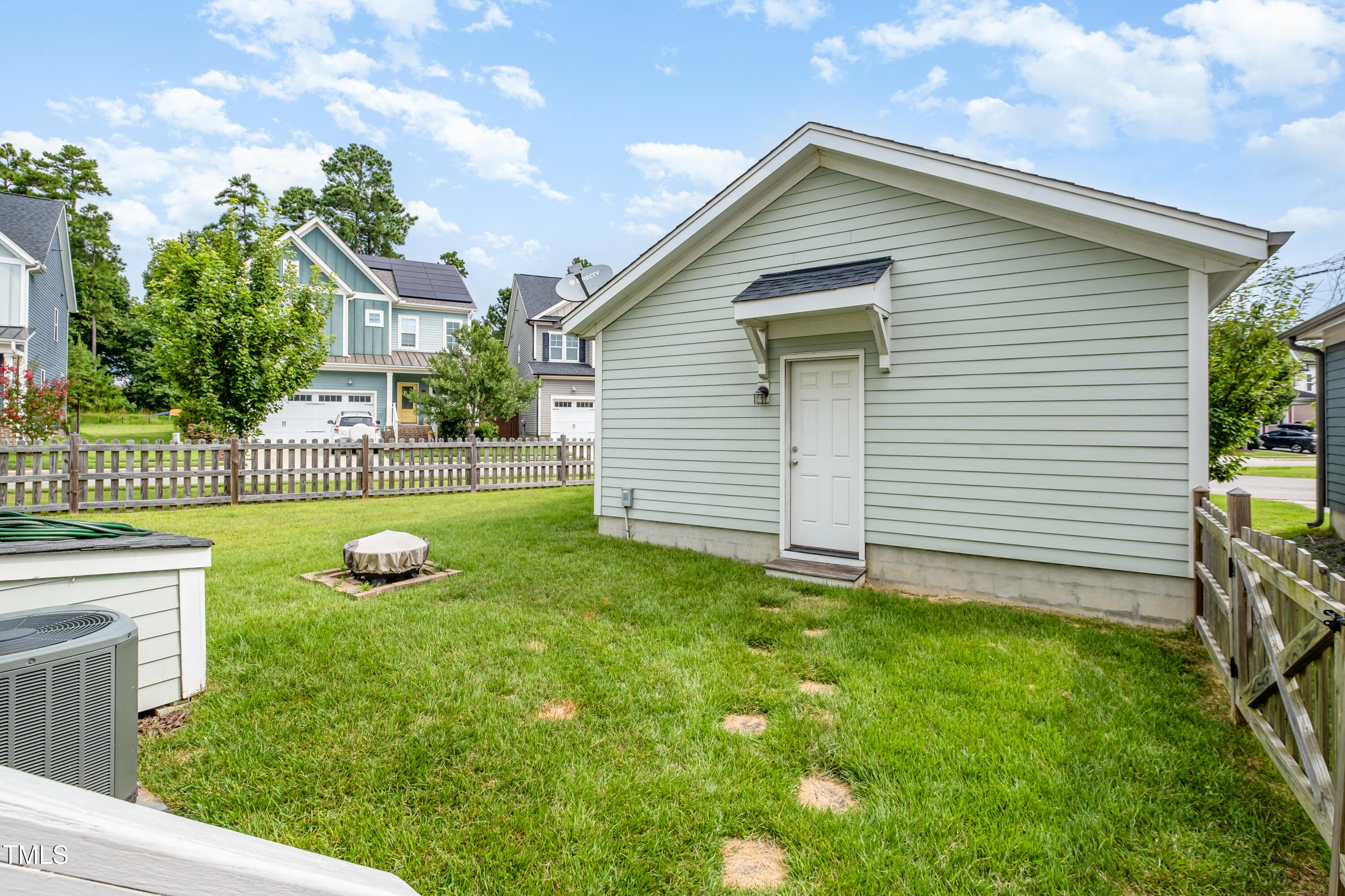 656 Granite Mill Boulevard Chapel Hill, NC 27516 - Photo 17 of 19 dscf4253-edit_388
