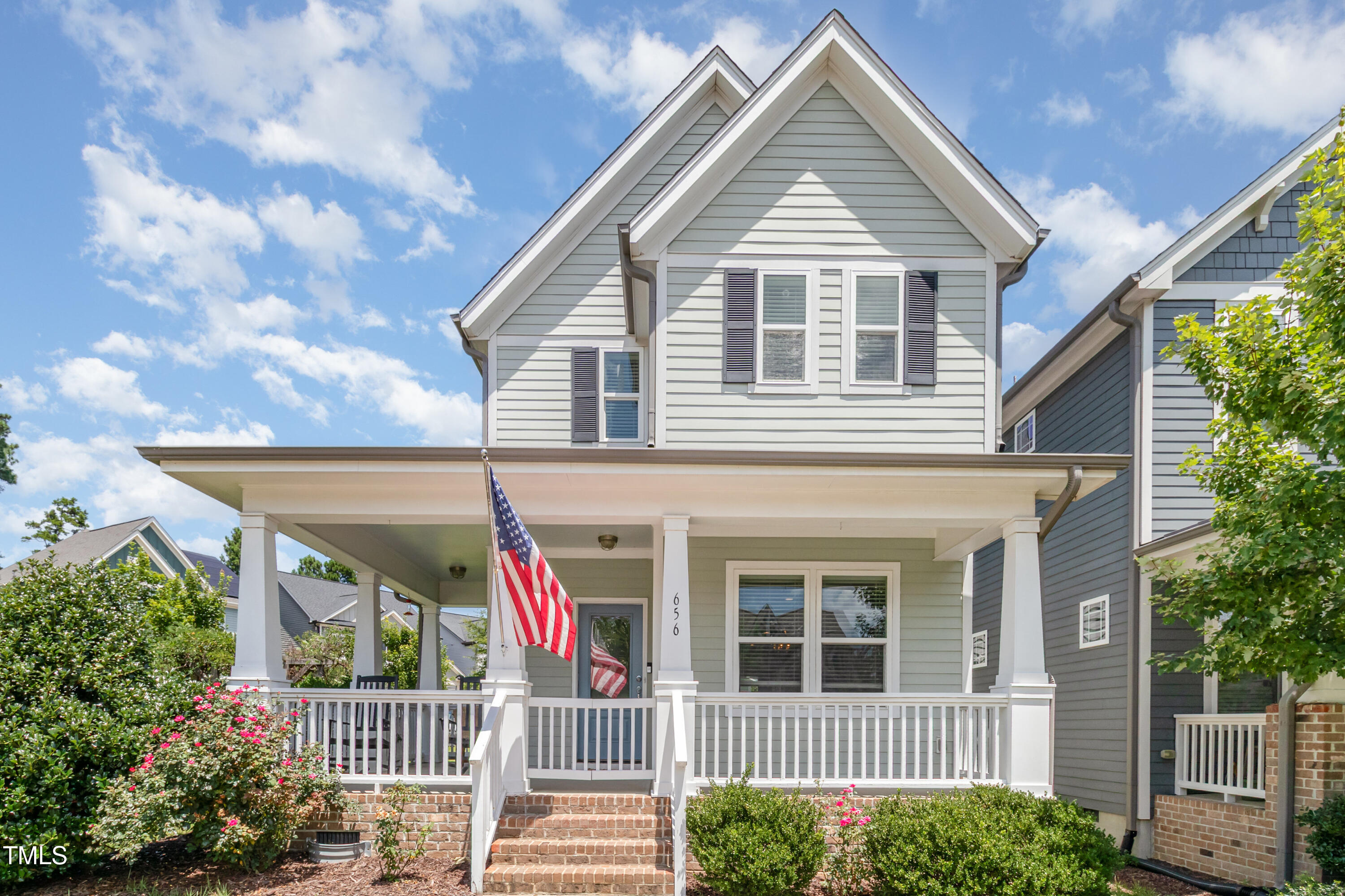 656 Granite Mill Boulevard Chapel Hill, NC 27516 - Photo 3 of 19 003_file_672