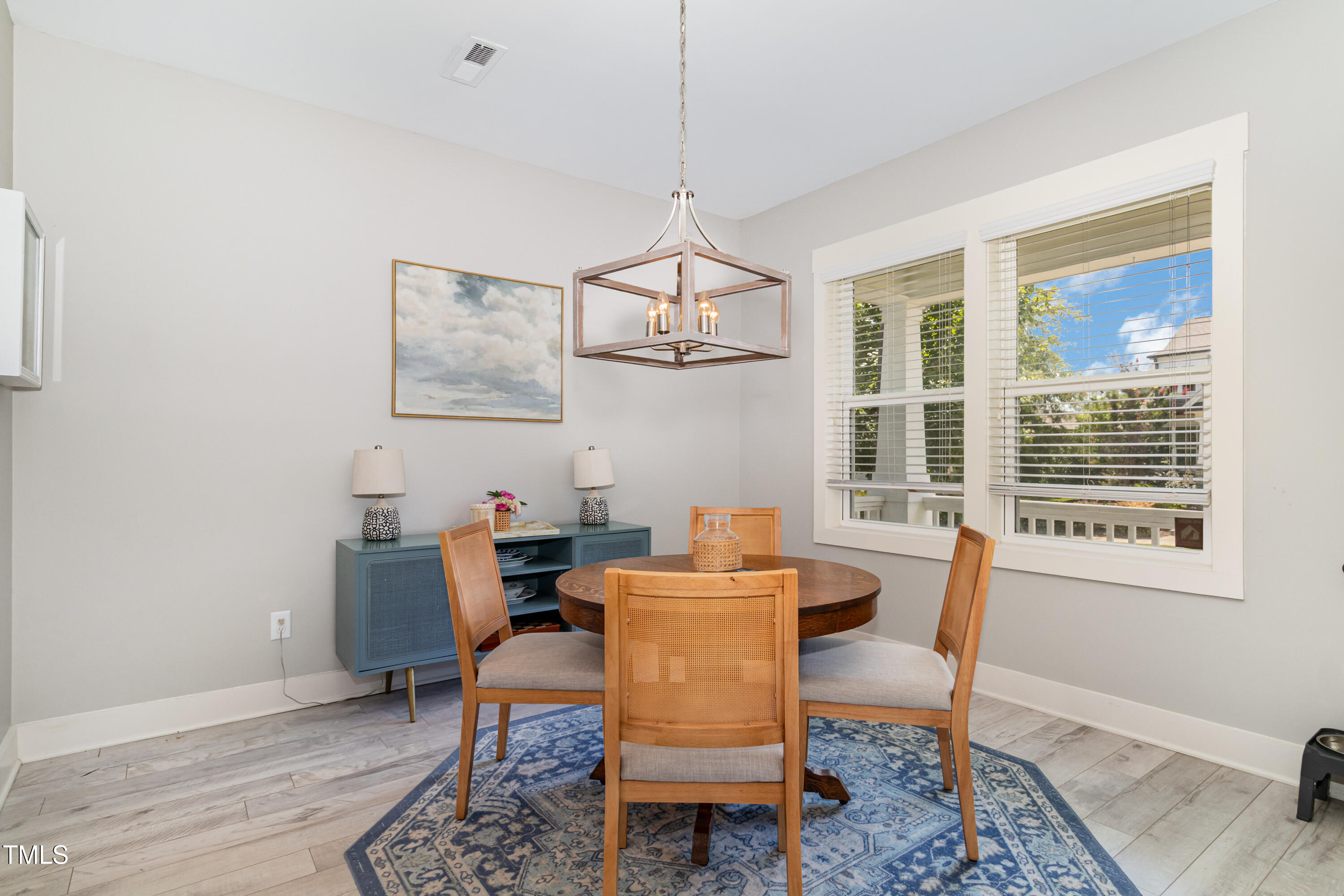 656 Granite Mill Boulevard Chapel Hill, NC 27516 - Photo 9 of 19 009_file_269