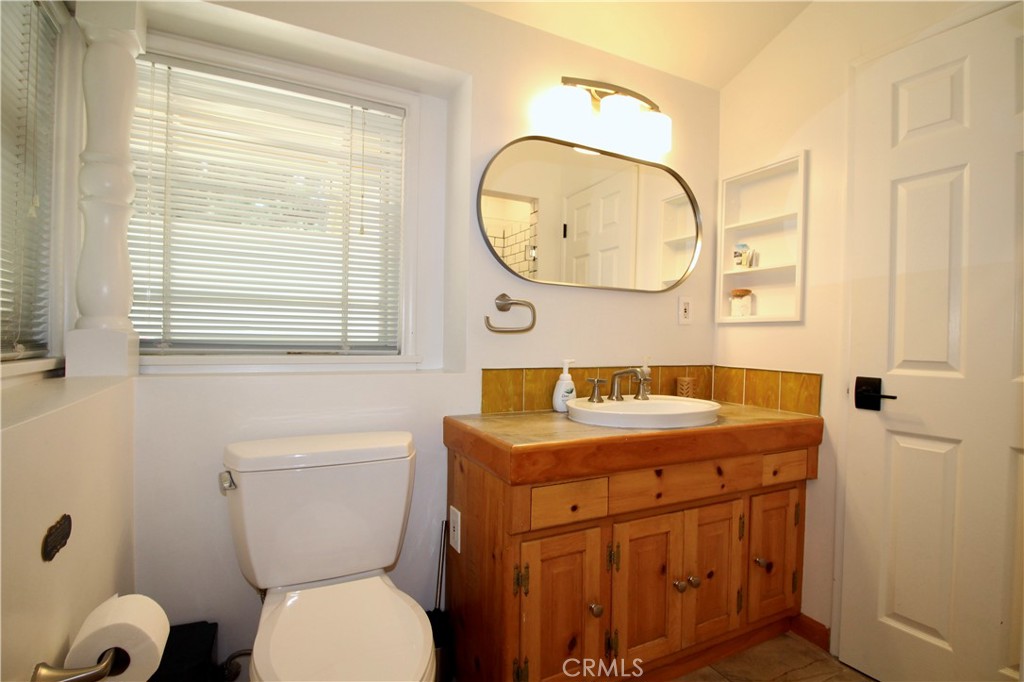 4968 Reforma Road Woodland Hills, CA 91364 - Photo 12 of 25