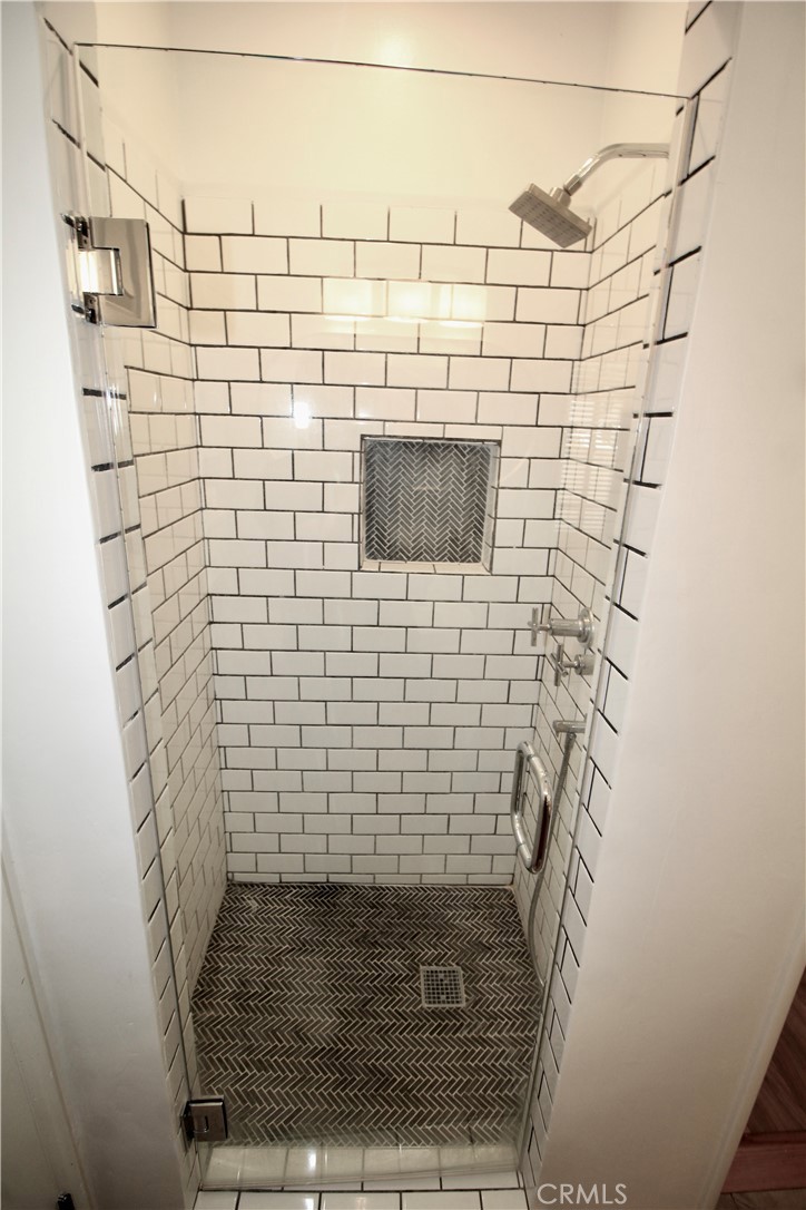 4968 Reforma Road Woodland Hills, CA 91364 - Photo 13 of 25