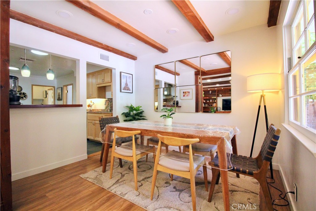 4968 Reforma Road Woodland Hills, CA 91364 - Photo 5 of 25