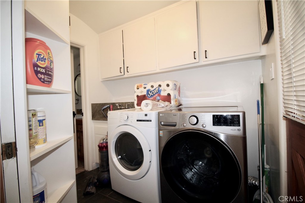 4968 Reforma Road Woodland Hills, CA 91364 - Photo 10 of 25