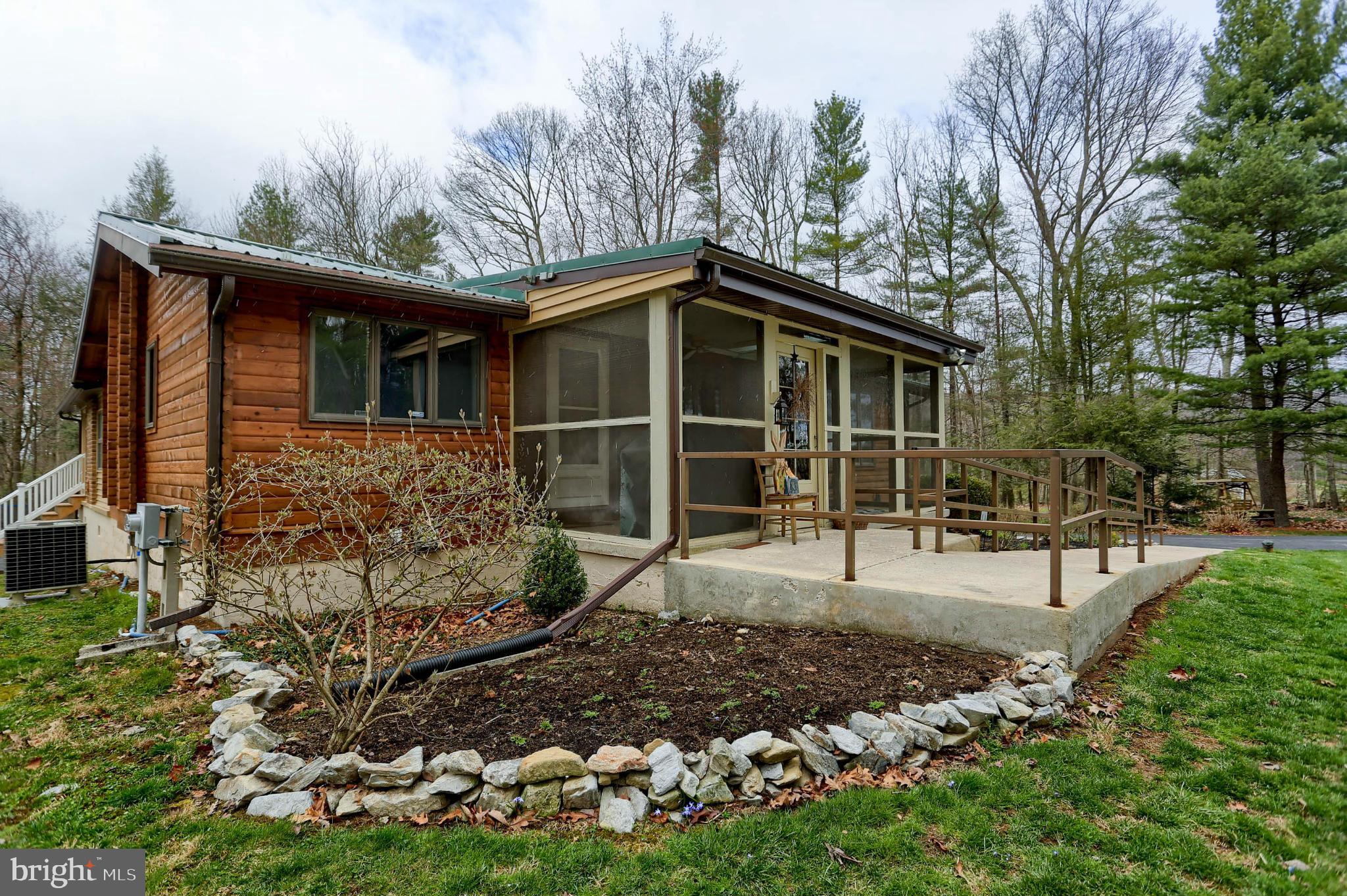 259 Buchanan Valley Road Orrtanna, PA 17353 - Photo 24 of 30 Exterior (Rear)