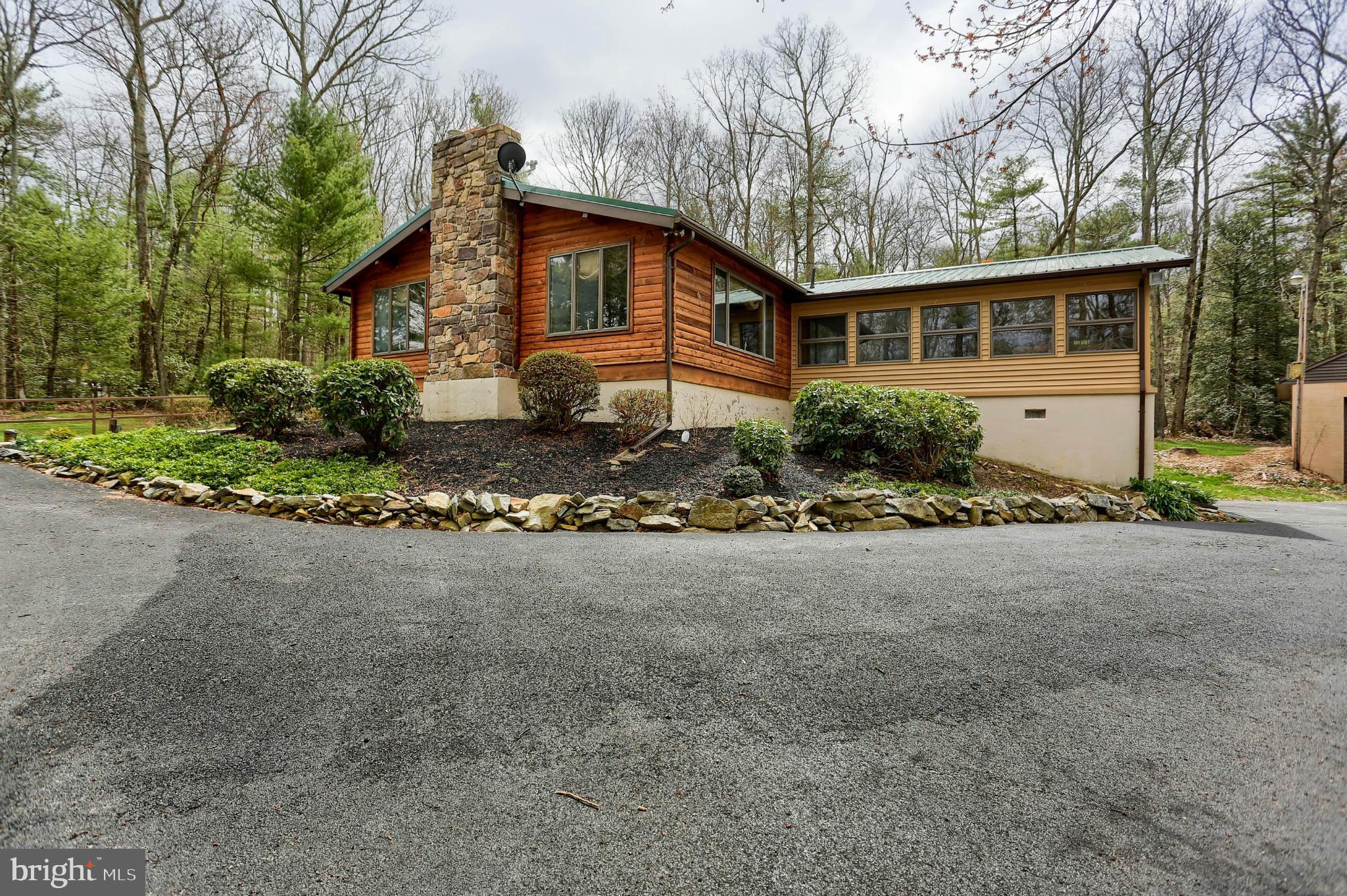 259 Buchanan Valley Road Orrtanna, PA 17353 - Photo 30 of 30 Exterior (Front)
